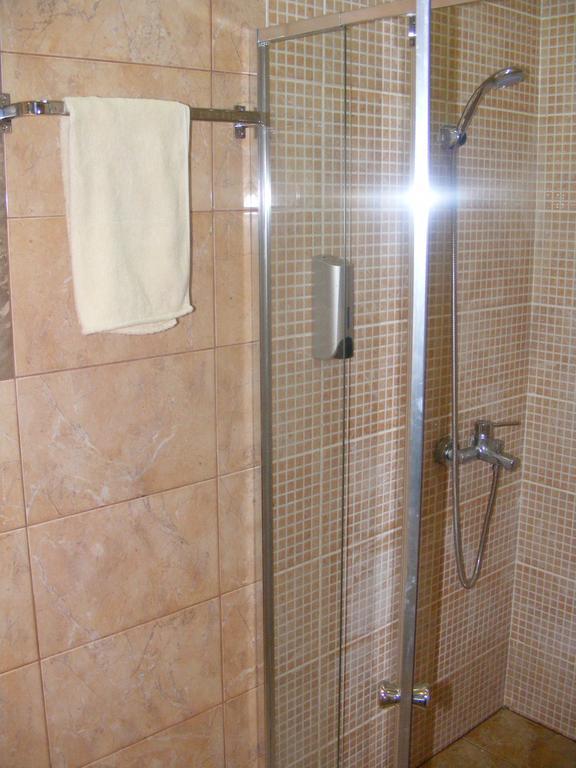 Valor Central Apartments Скопье Экстерьер фото