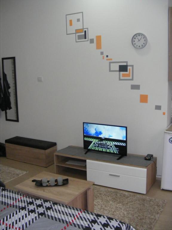 Valor Central Apartments Скопье Экстерьер фото